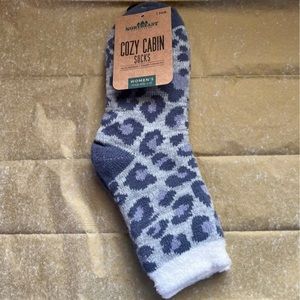 Aloe infused cozy cabin socks